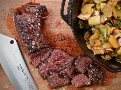 Hanging Tender Steak mit Pak Choi Bratkartoffeln